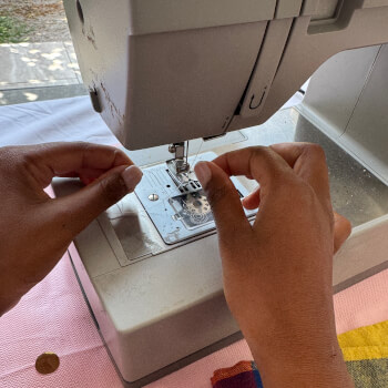 Learn how to put the thread 