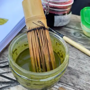 Mix your natural pigment
