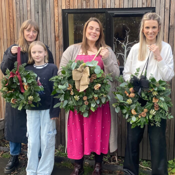 Take away a stunning wreath 