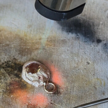 Solder a jump ring