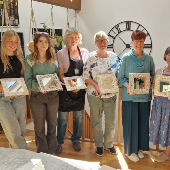 Take away your unique mosaic mirror!