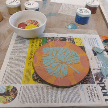 Plate rolled out and decorated