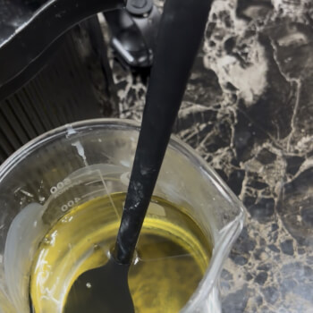 Mixing the wax and Fragrance