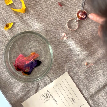 Layer the UV resin
