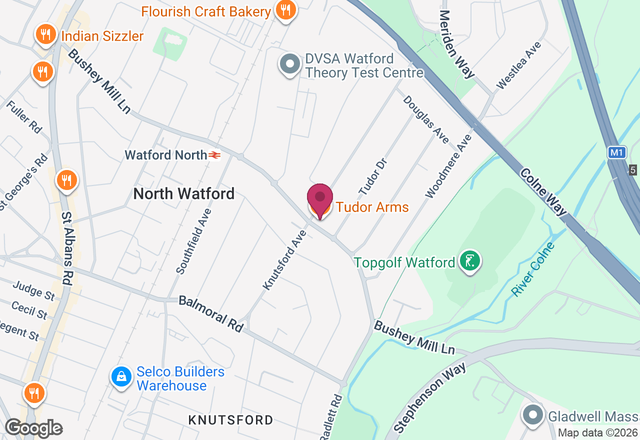 Christmas Family Painting Class - Watford location