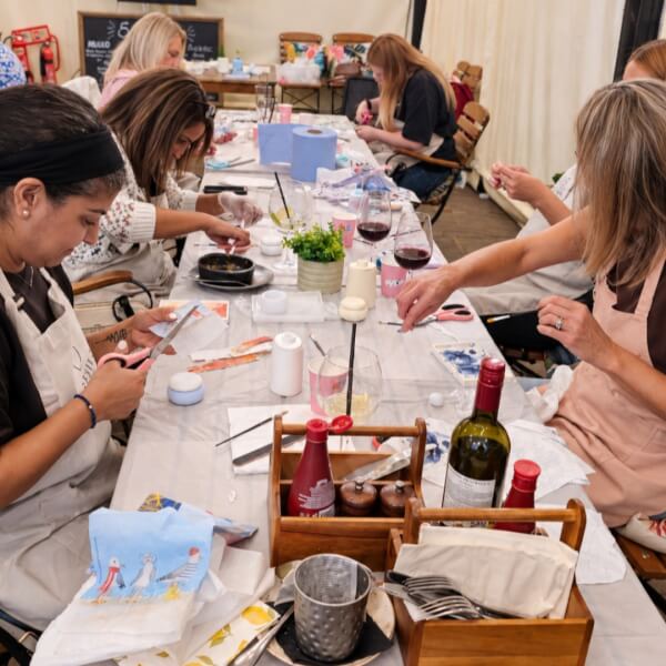 Fluid Art classes, Wokingham