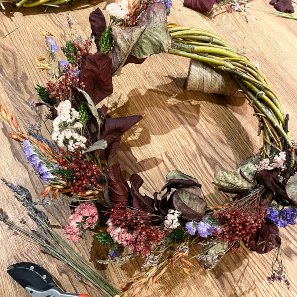 Floristry class by Botanica & Field