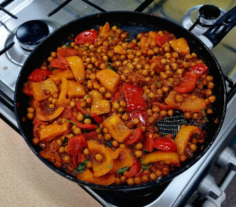 Cooking class by Chapattis' N Curries