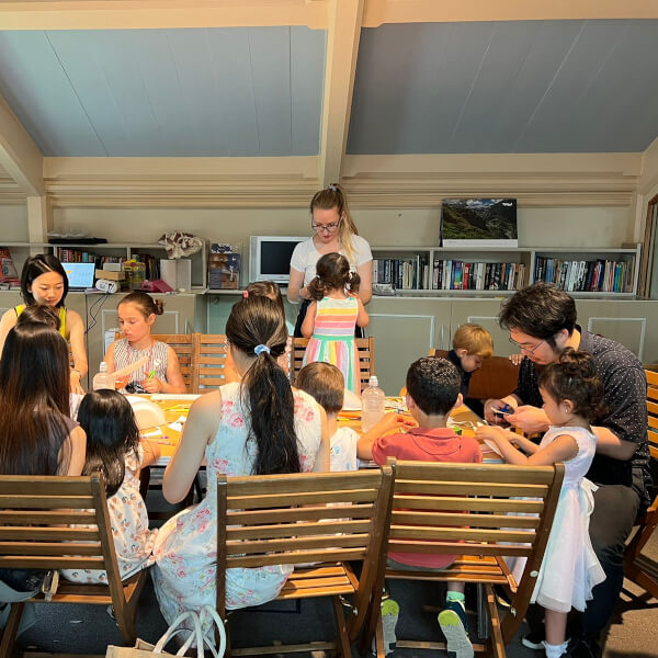 Photo from a Han Arts Education workshop