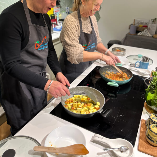 Cooking class by HobbyCooks Cooking School