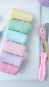 Baking and Desserts class by Lady Berry Cupcakes