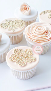 Baking and Desserts class by Lady Berry Cupcakes