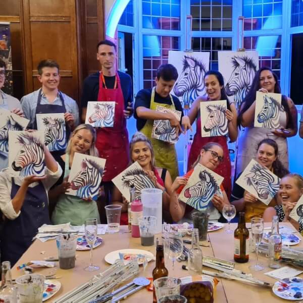Painting class by Liquid Art