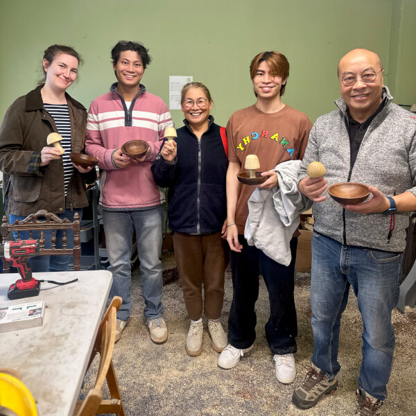 Woodworking workshops, Reading