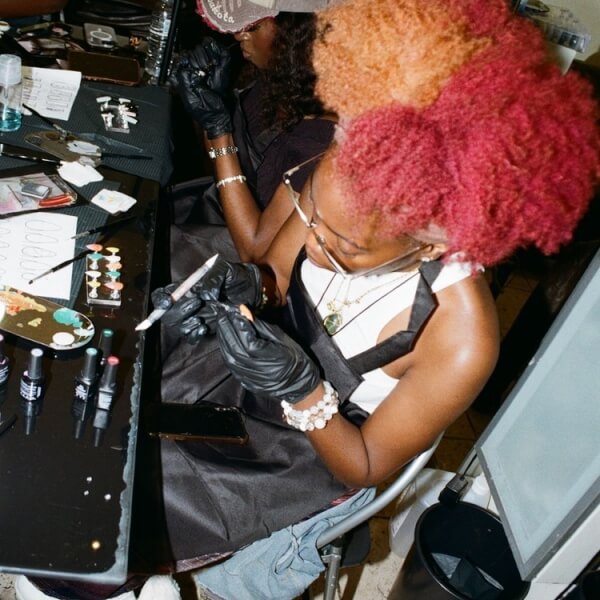 Photo from a Nikki Kustom’s Beautysuite workshop