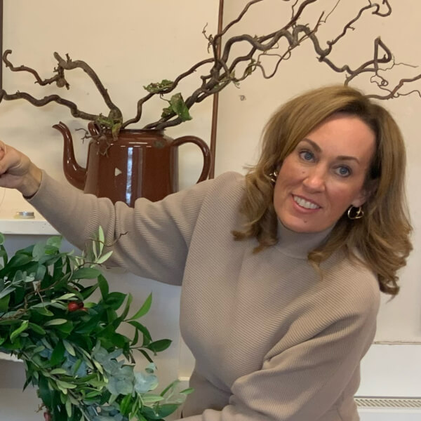 Floristry class by Puffers Green Studio