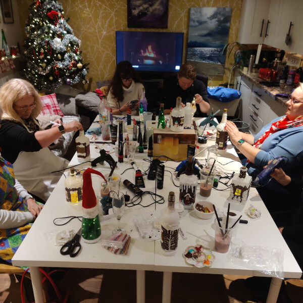 Photo from a Sara Karen Art workshop