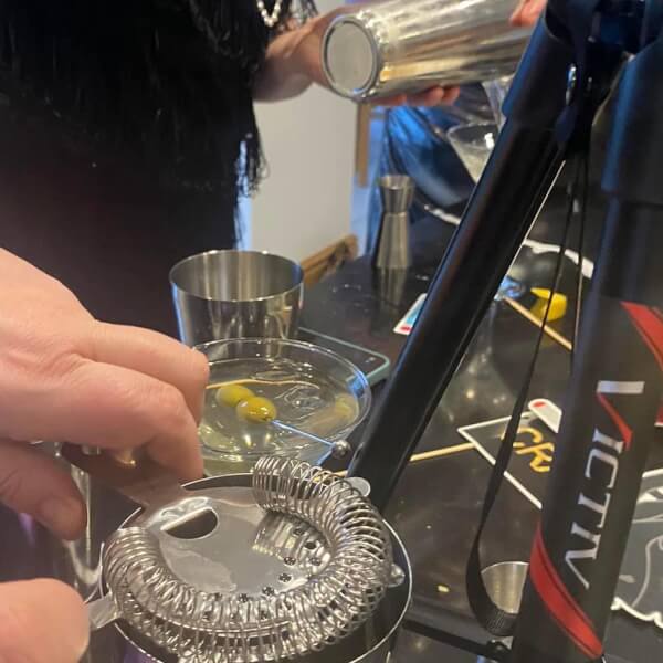 Cocktail classes, Pontarddulais