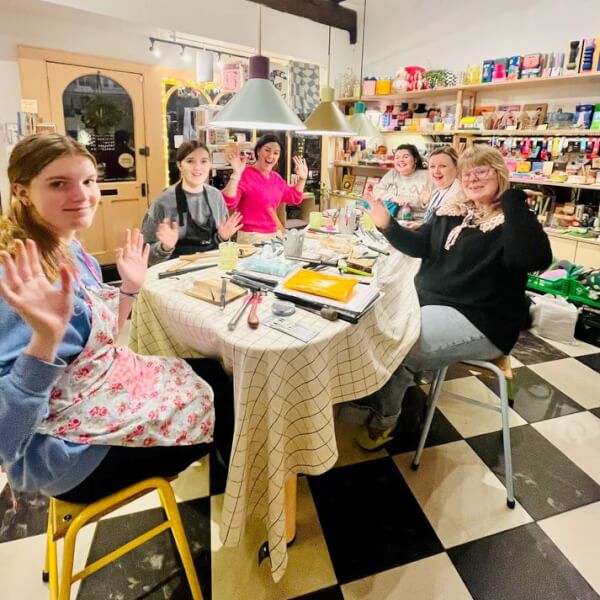 Jewellery Making workshops, Shelve