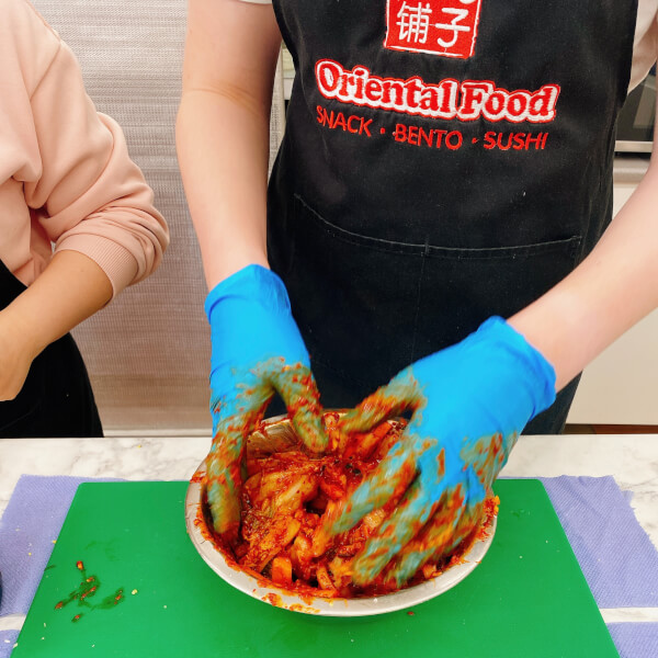 Cooking class by Simon and Hanna's Foodie Kitchen