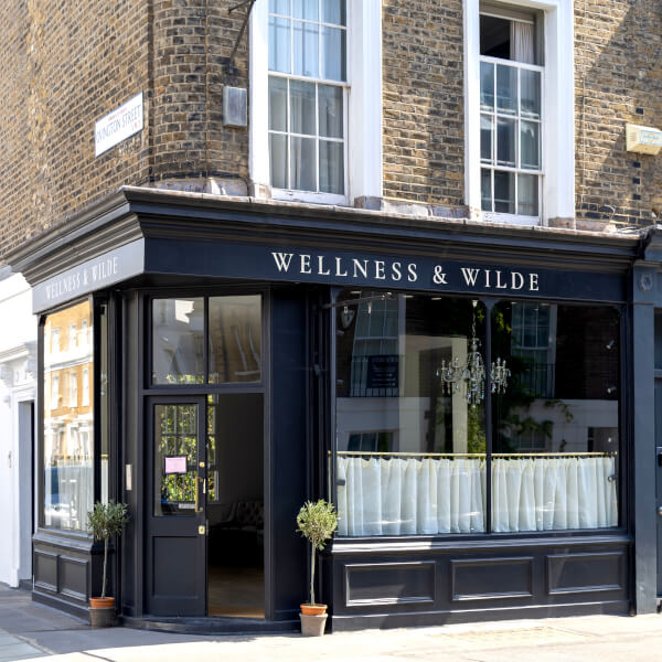 Floristry class by Wellness & Wilde