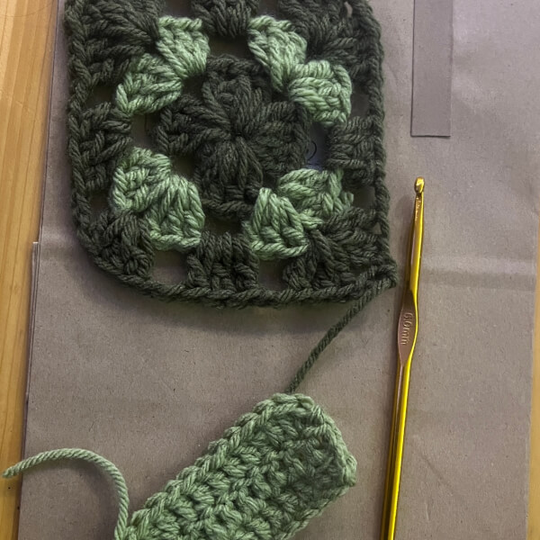 Textiles class by Woollyak