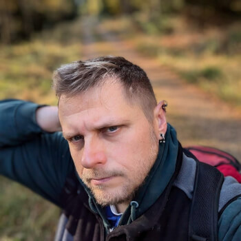 Dariusz Works