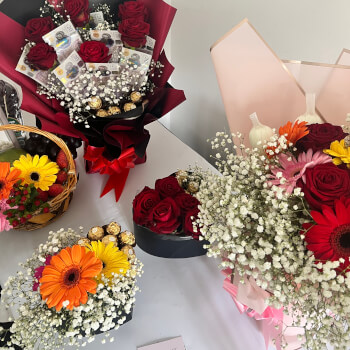 Gratify Gift, floristry teacher