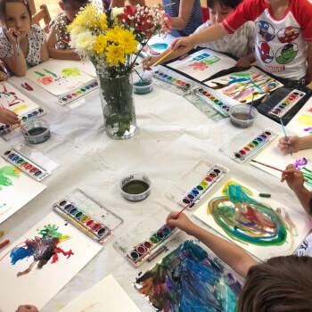 IDEA DESIGN HUB CIC, painting teacher