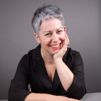 Ling Warlow, paper craft and ink teacher