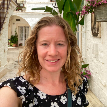 Lisa Wade, jewellery making teacher