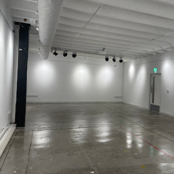 The Box Arts Club,  teacher