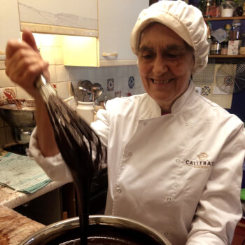 The Magic World of Chocolate, baking and desserts teacher
