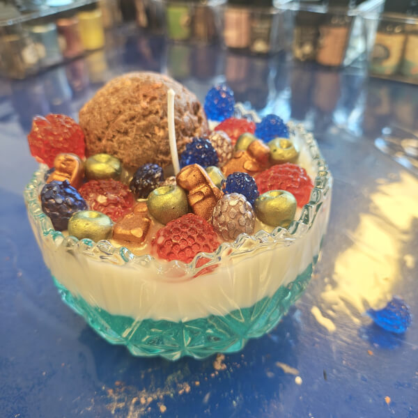 Gel Candle Making and Sip Workshop review by Sojourner Baker - London