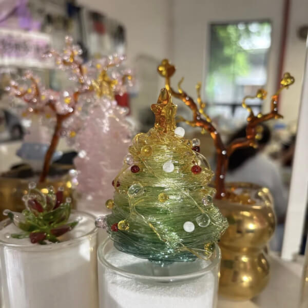 Lampwork Glassmaking Creative Workshop review by Dorinda Foxley - London