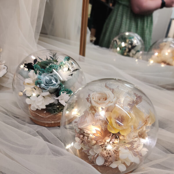 Preserved Flower Crystal Light Ball Making Workshop review by Charlotte Lewis - Manchester