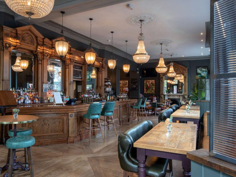 Brook Green Hotel & Smiths Bar