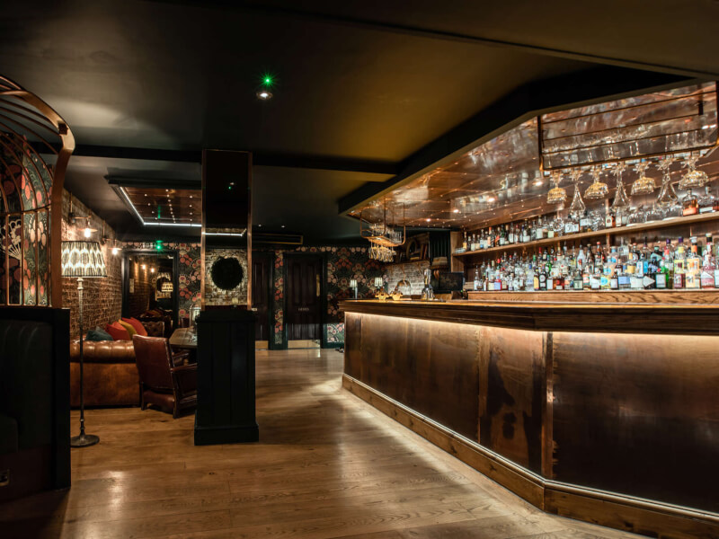 Book Brook Green Hotel & Smiths Bar