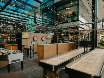 Players Social Cocktail & Games Bar class venue