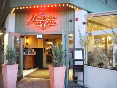 Revolucion De Cuba, Milton Keynes