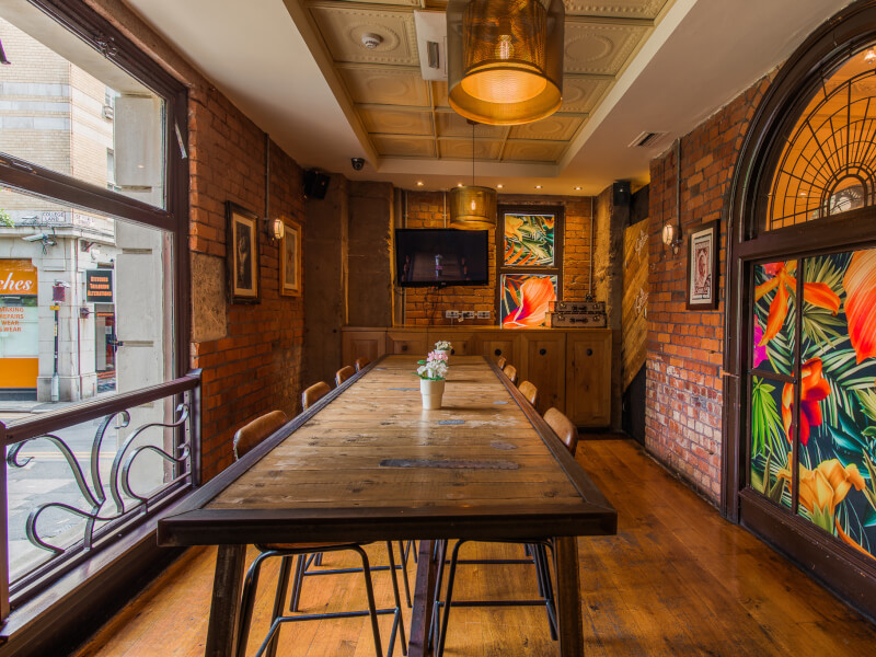 Revolution Parsonage Gardens- the Snug