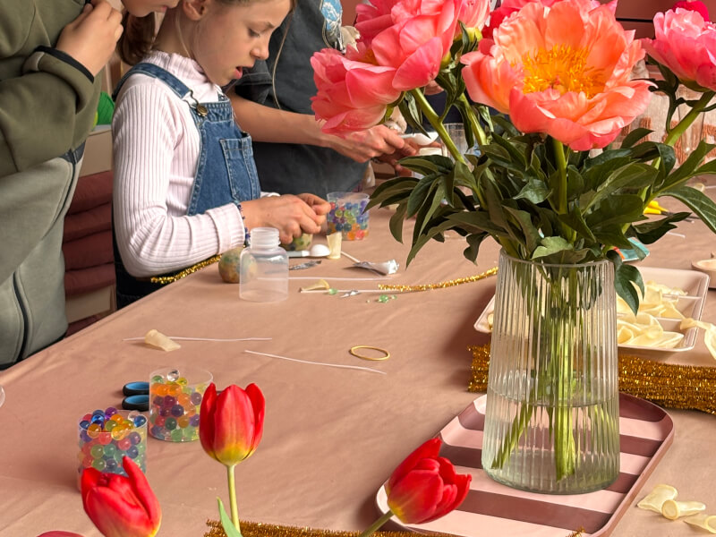 Tea and Crafting Highgate