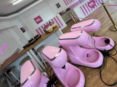 Zara Cakes School available for workshops