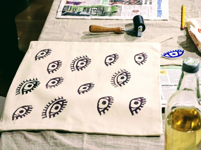 A canvas bag with Lino print pattern. 
