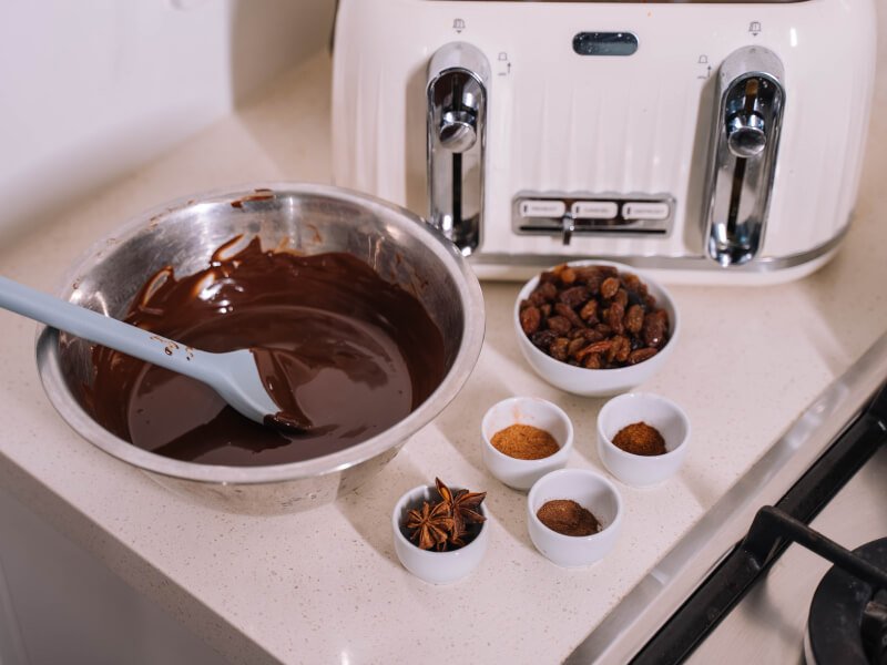 Chocolate making kit