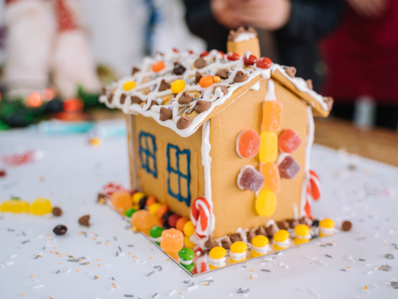 A DIY gingerbread