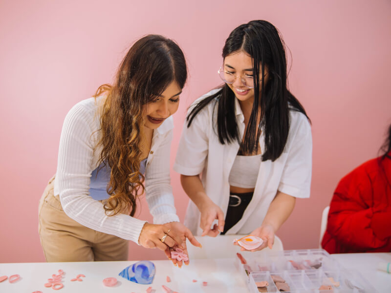 Jewellery making classes make great activities in Edinburgh for budding crafters