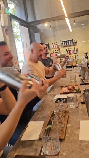 Cocktail classes in London